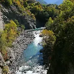 Barcelonnette Ubaye, Provence 아파트 Enchastrayes