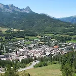 Barcelonnette Ubaye, Provence شقة *