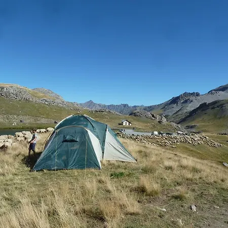 公寓 Barcelonnette Ubaye, Provence Enchastrayes